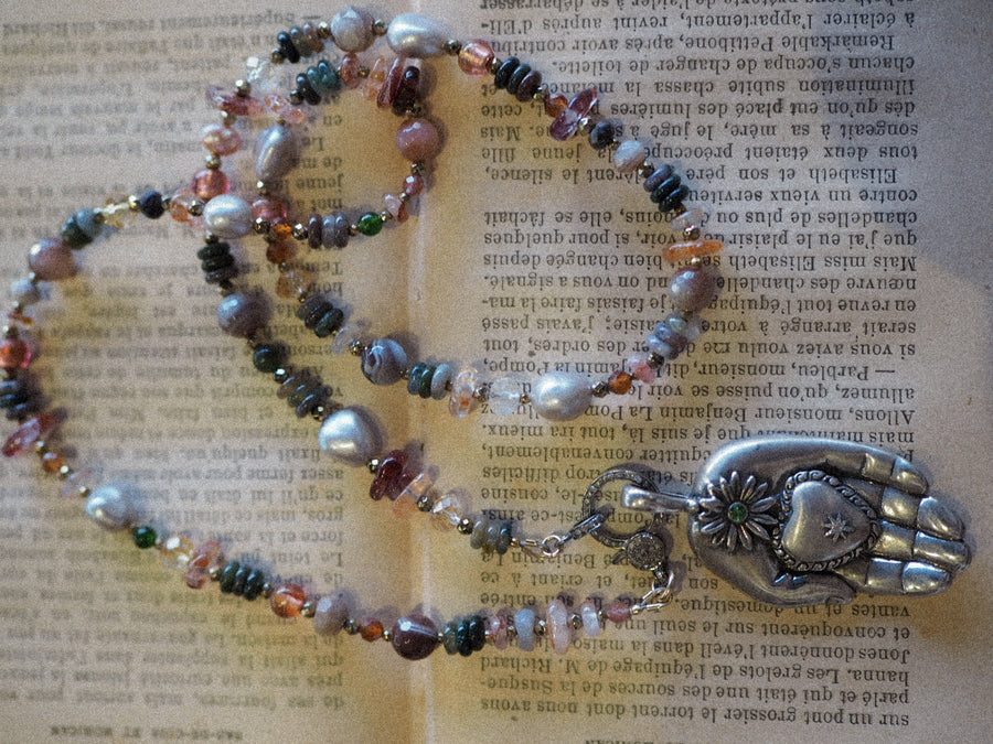 Izou necklace