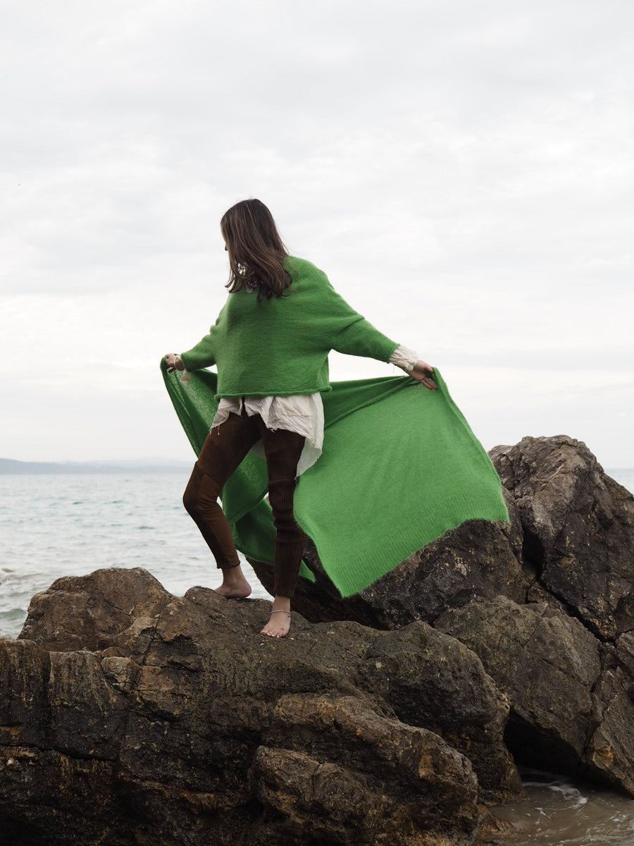 Luxe Light Weight Wrap (Alpaca) Green