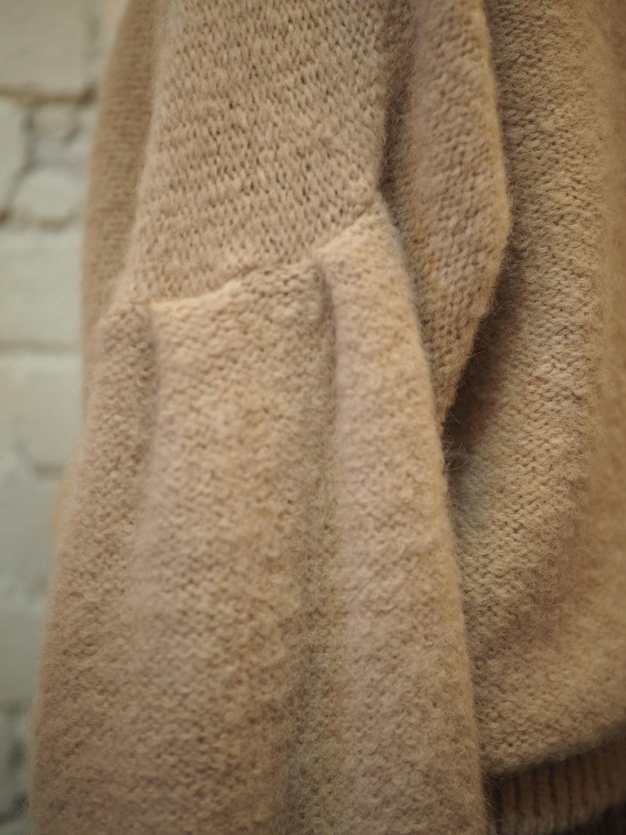Luxe Zip Up Bomber Cardi ( Alpaca)