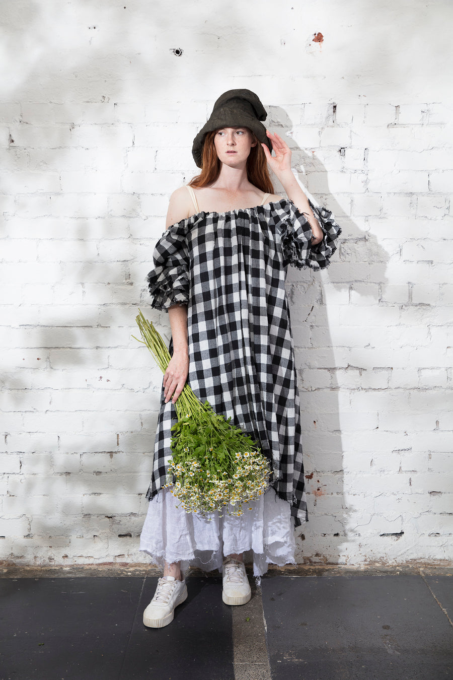 Button back dress/duster ( Linen check) Black - White