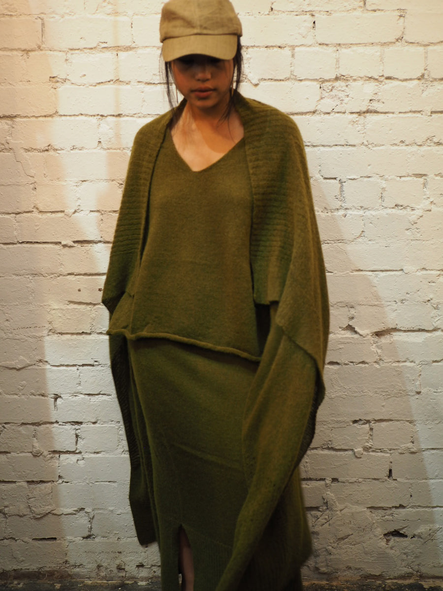 Light weight cardi (Alpaca) - Moss