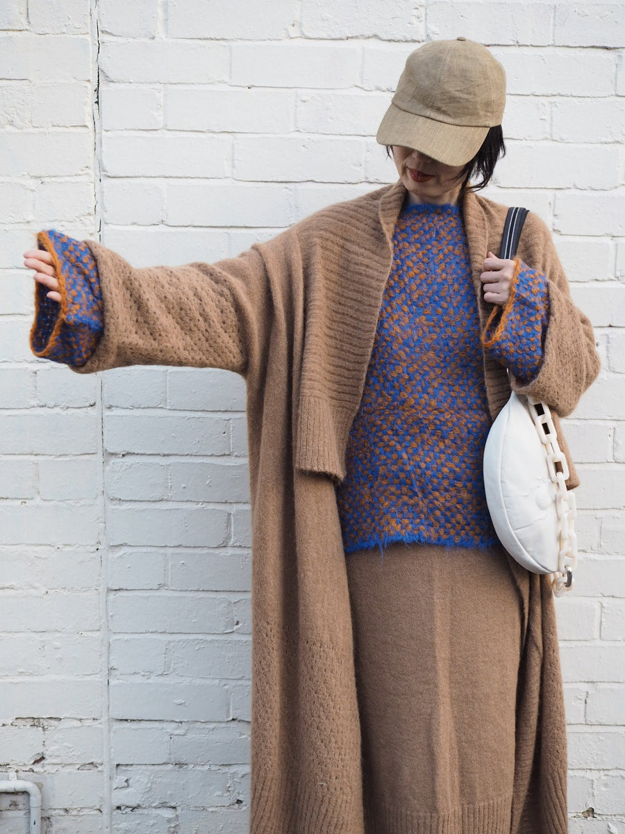 Hand Loom 2 Tone Sweater (Alpaca)