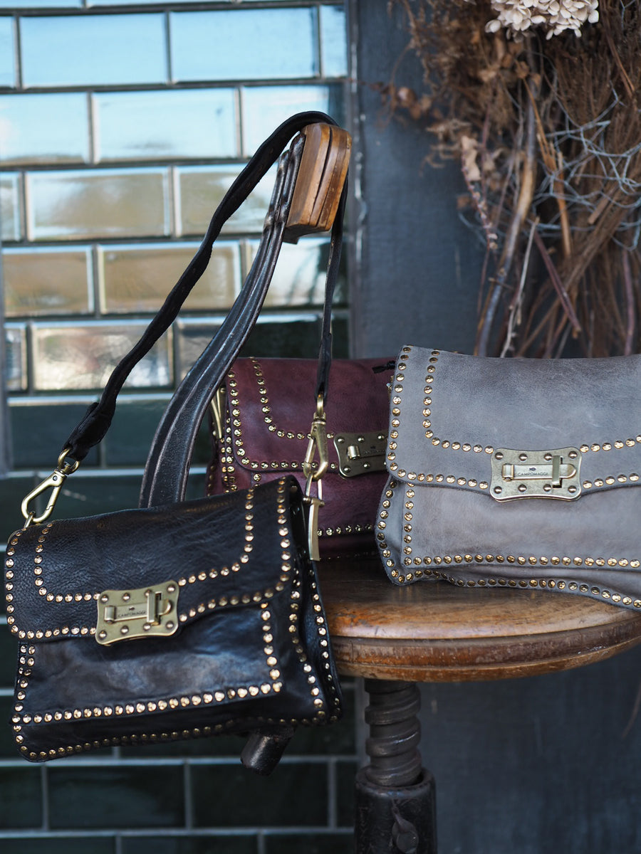 Agnese Cross-body bag garment-dyed cowhide leather with rivets - Burgundy