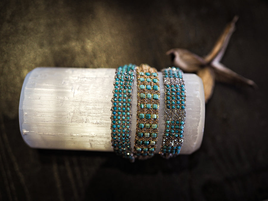 Stones Hand Loom Bracelet (Sterling Silver Rhodium Plated) - Turquoise