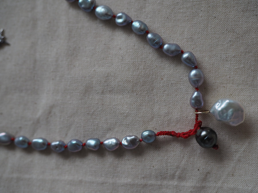 Baroque grey pearls