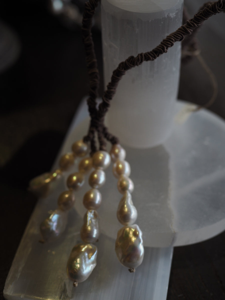 Multi Strand Pearls Necklace In A Cluster (Mocca Silk) - Ivory Pearls