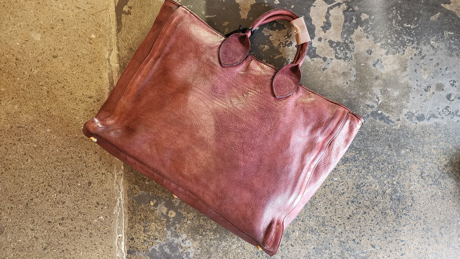 Campomaggi - Agata Shopper in burgundy leather with Charro stitching