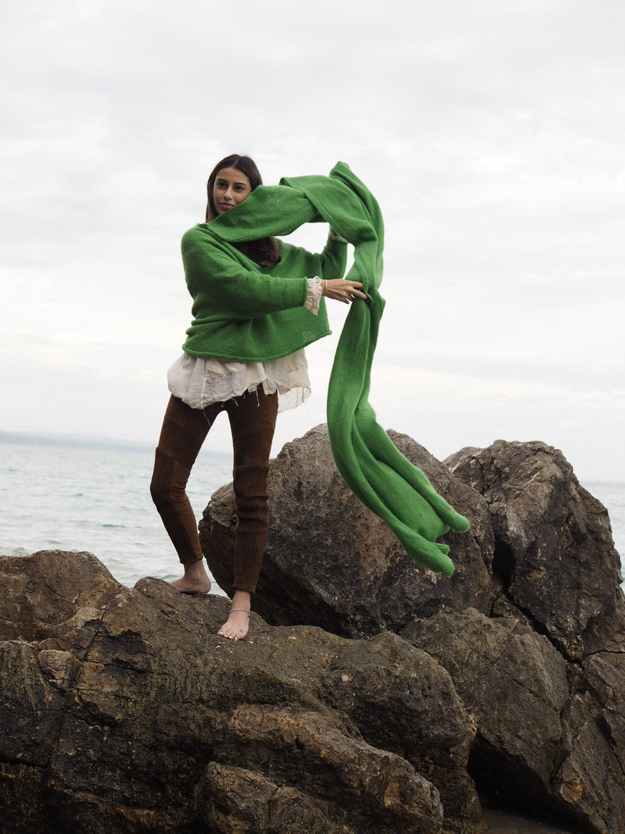 Luxe Light Weight Wrap (Alpaca) Green