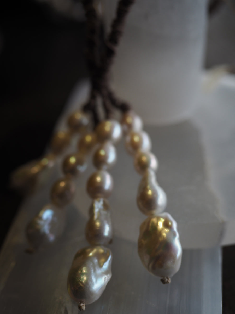 Multi Strand Pearls Necklace In A Cluster (Mocca Silk) - Ivory Pearls