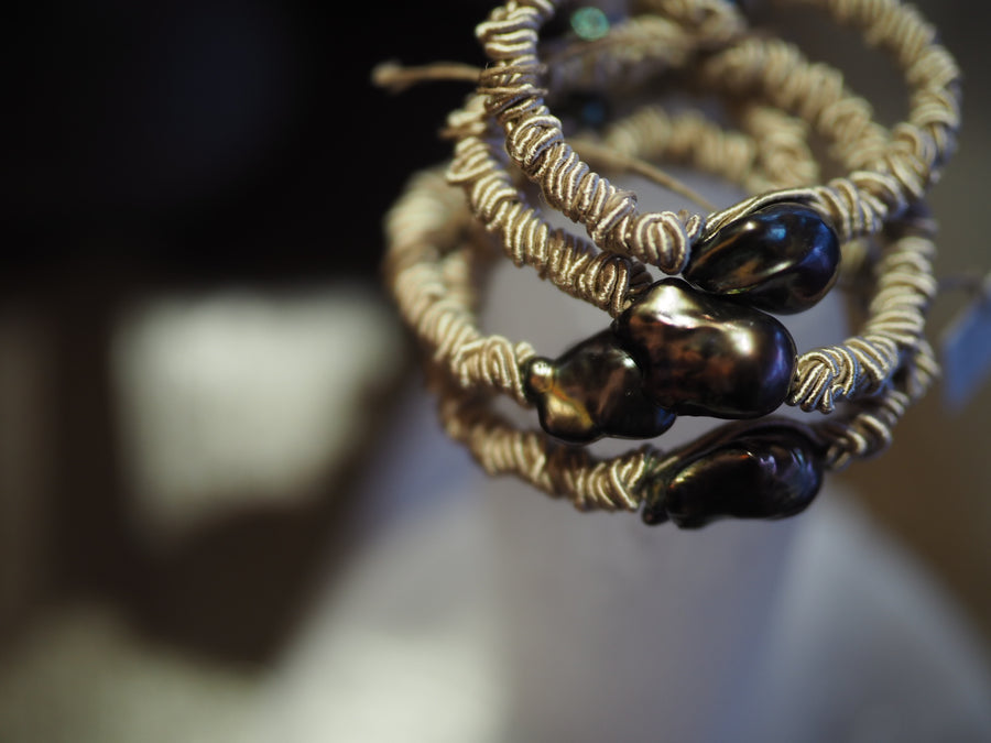 Baroque Pearl Bracelet - Black Pearl