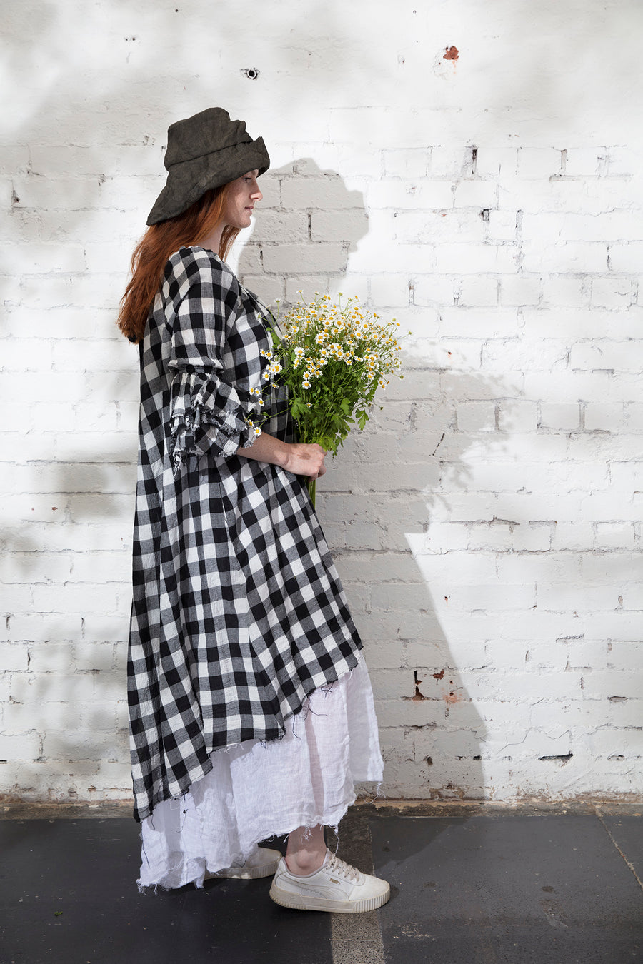 Button back dress/duster ( Linen check) Black - White