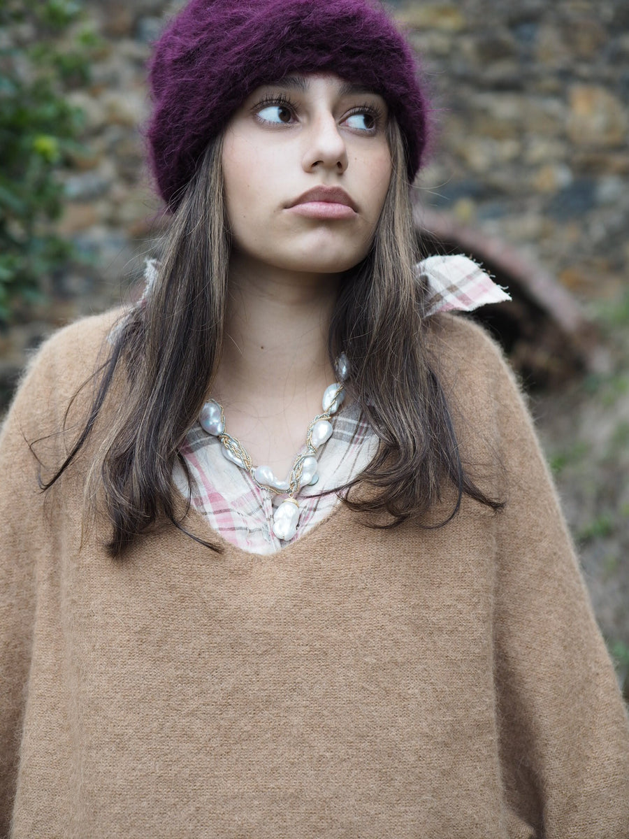 Luxe Light Weight V-Neck Sweater (Alpaca) - Camel