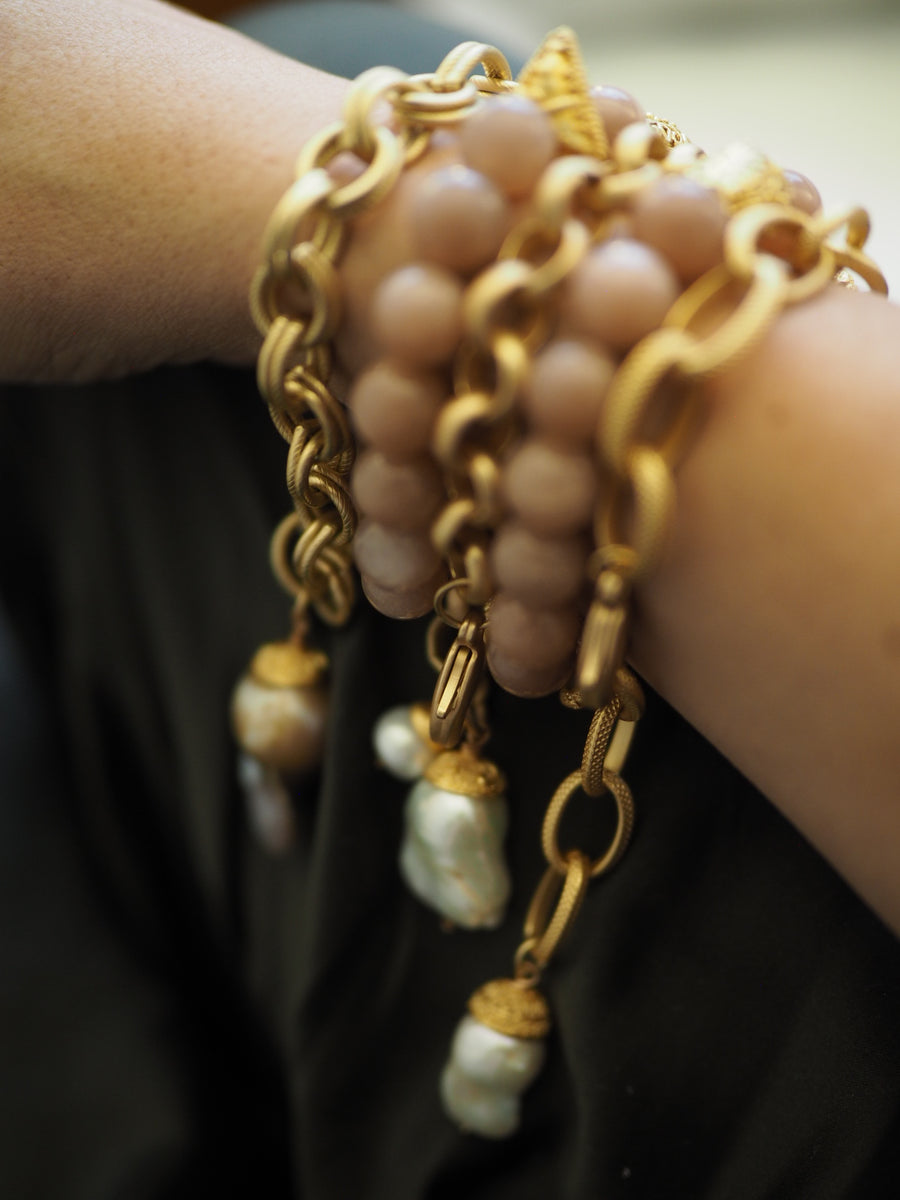 Charm Bracelet - Baroque Pearl