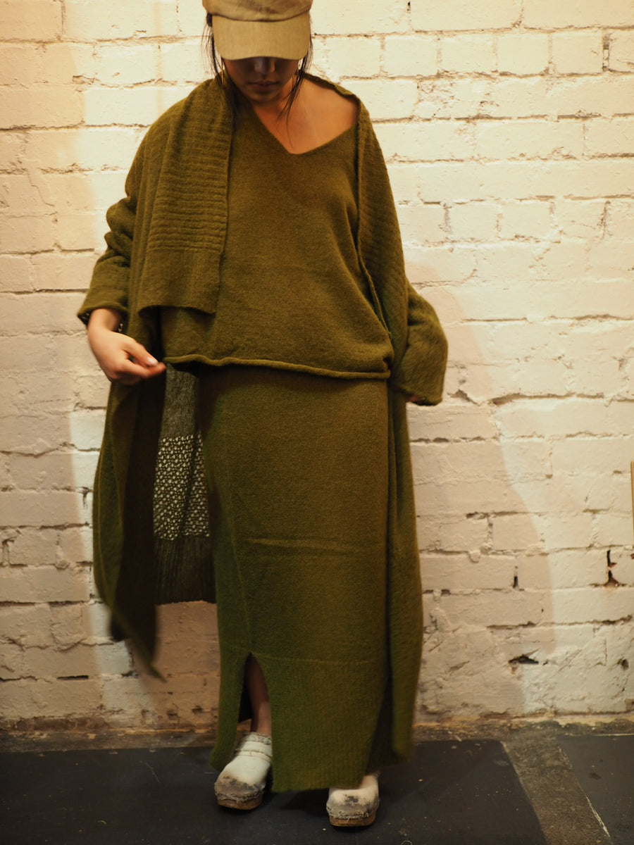 Light weight cardi (Alpaca) - Moss