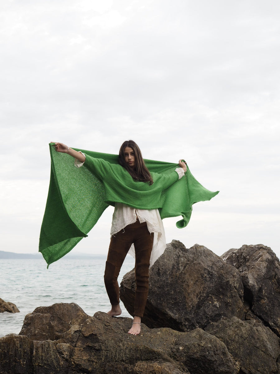 Luxe Light Weight Wrap (Alpaca) Green