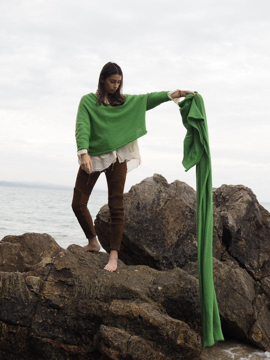 Luxe Light Weight Wrap (Alpaca) Green