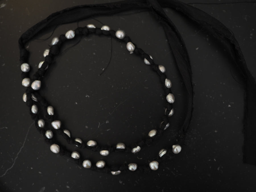 Mela V Serpentello silver Pearl Necklace