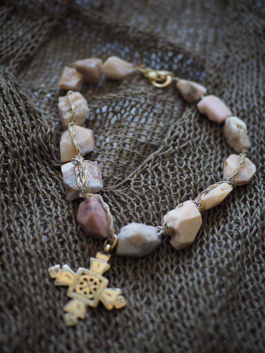 Raw rose quartz Crystal Wrapped Necklace