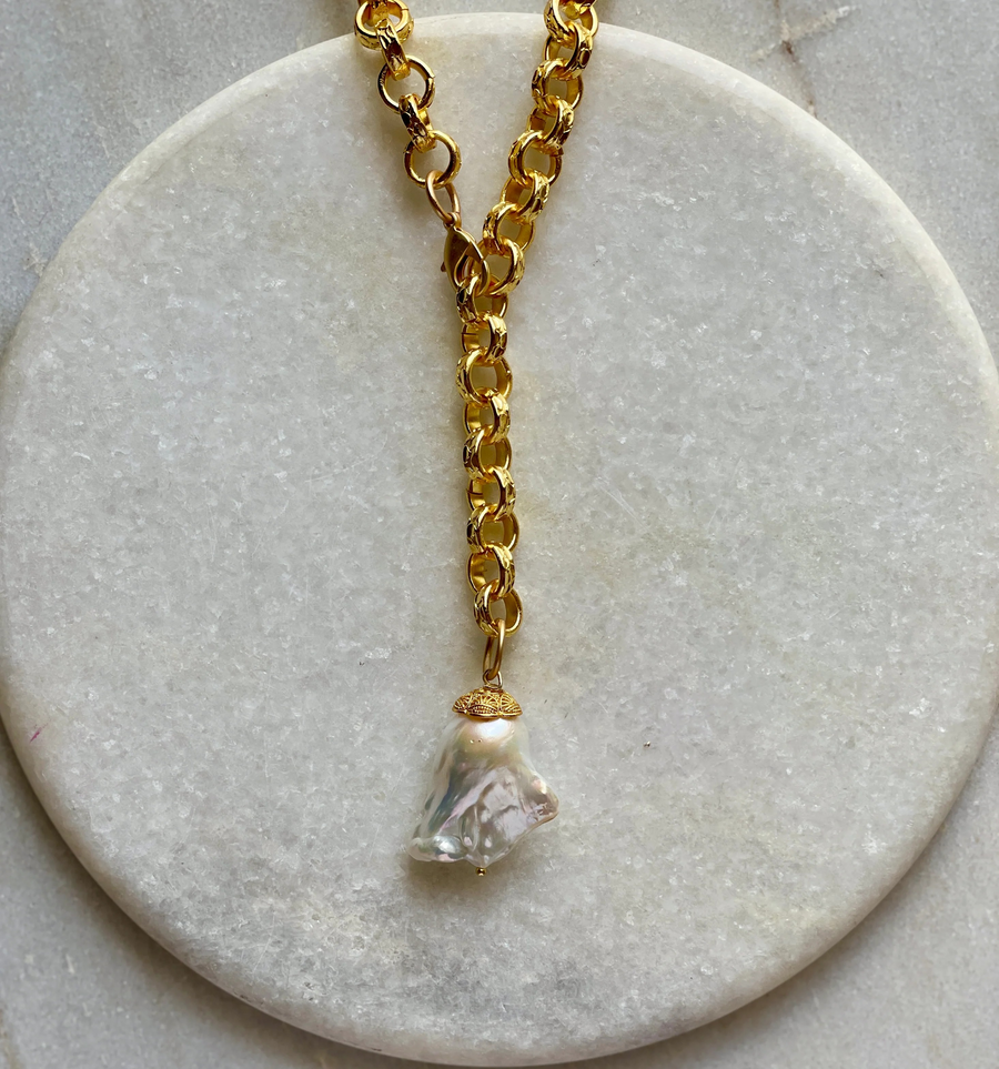 Chunky Gold With Pearl Necklace
