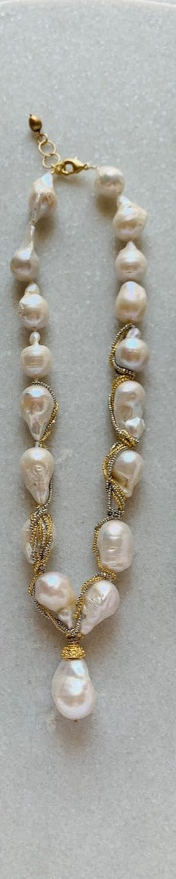 capped pearl baroque south sea