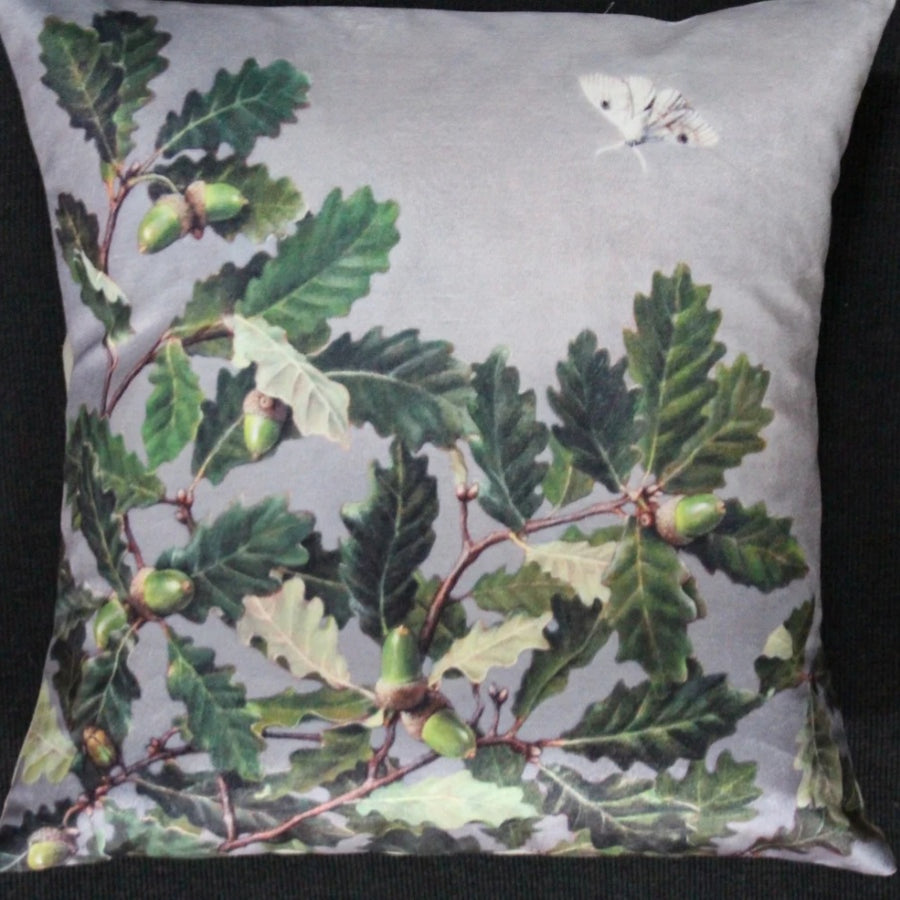 Anita Mertzlin velvet oak leaves cushion
