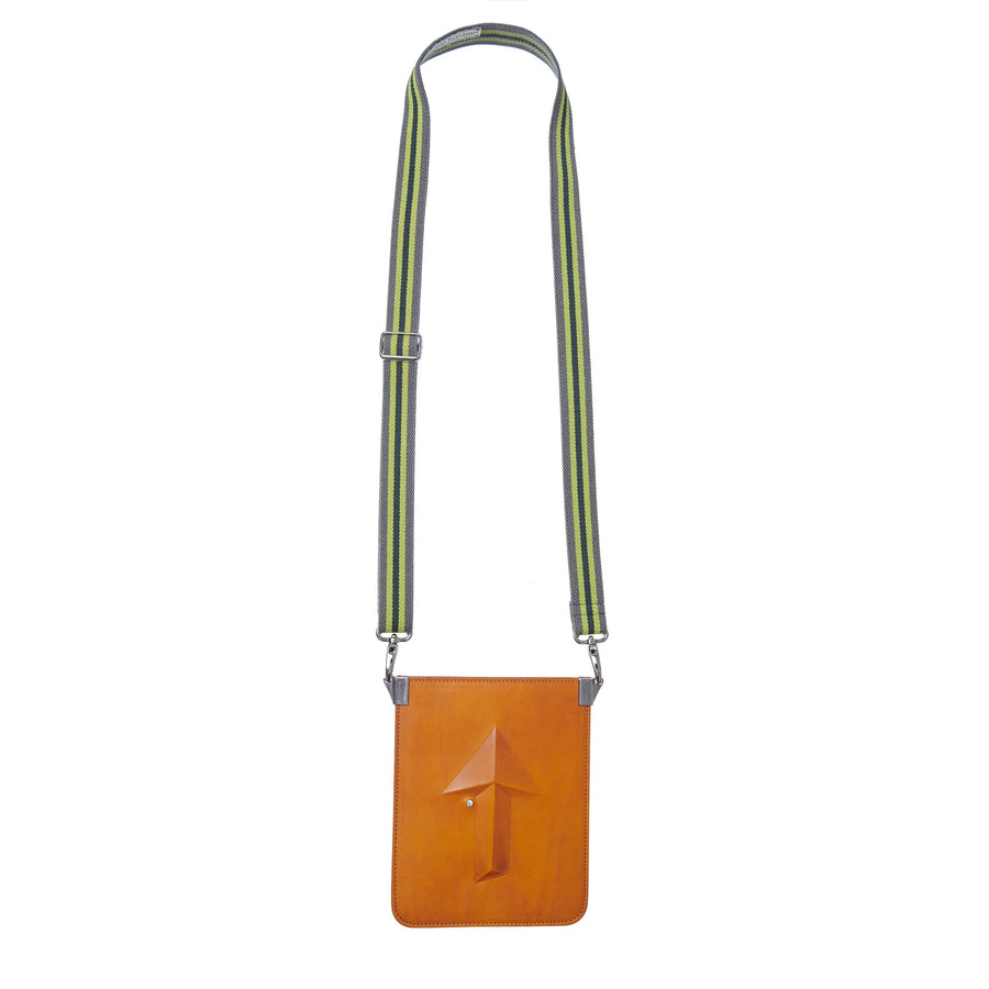 Arrow Phone Bag - Cognac