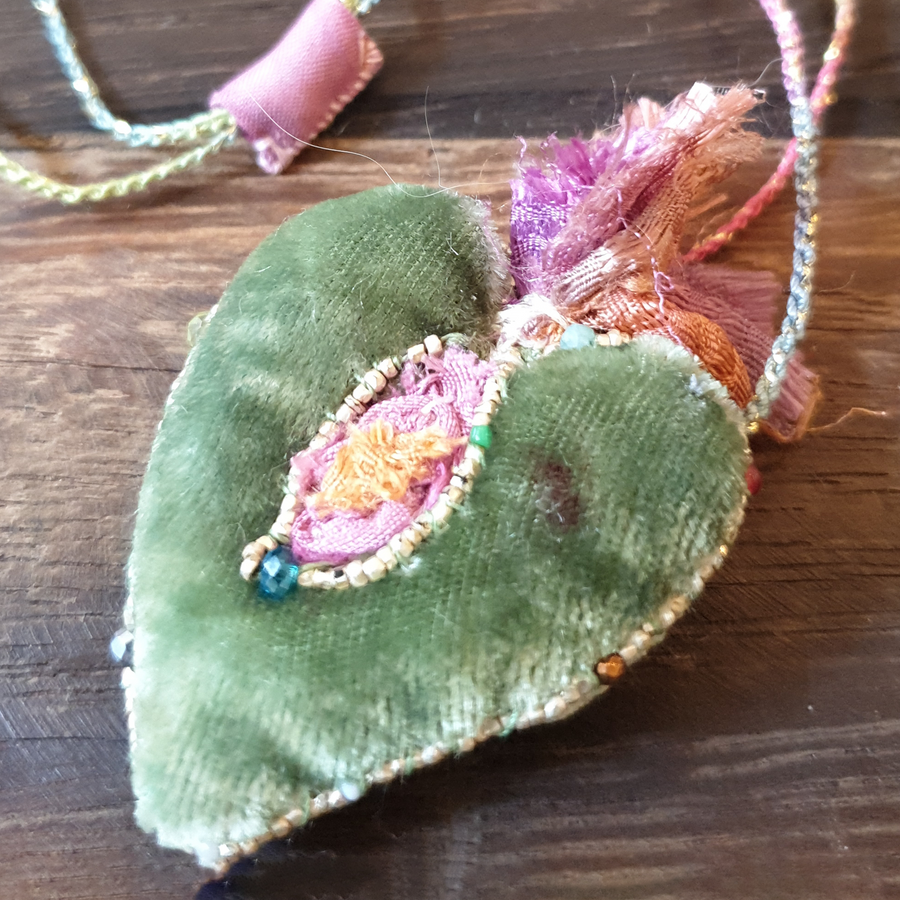 Antonia Rossi & Valerie Donati Hand Embroidered Silk Velvet Heart Pendant Necklace - Olive Green