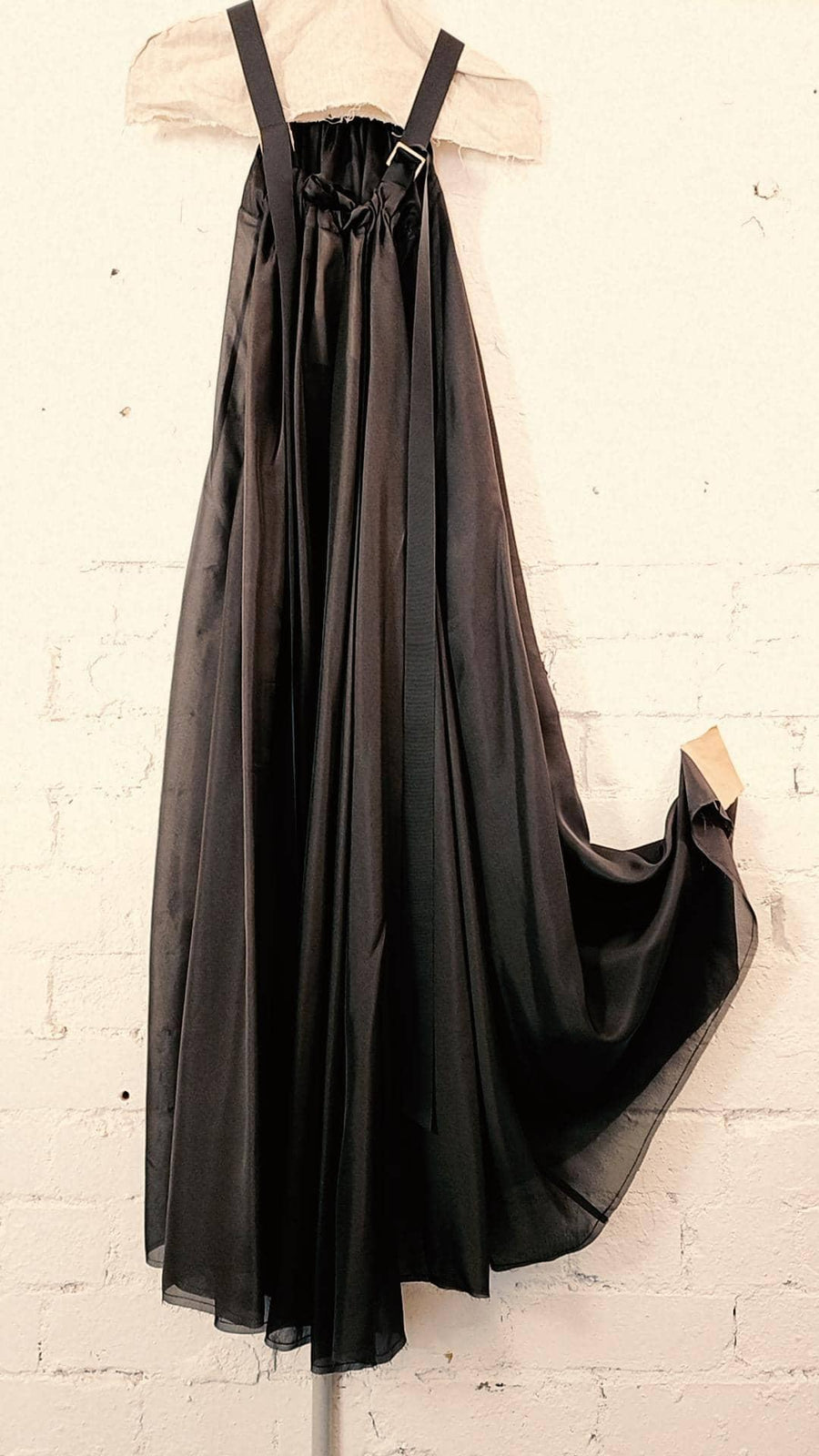 Silk maxi dress with ribbons - Magenta