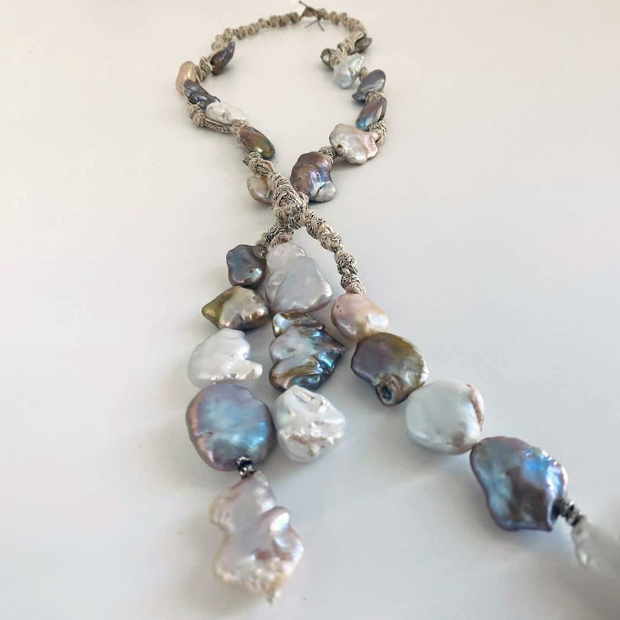 Mela multi pearl V busta necklace